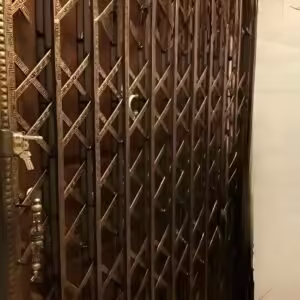 حفاظ آکاردئونی تمام گل سلطنتی پرتراکم لوزی