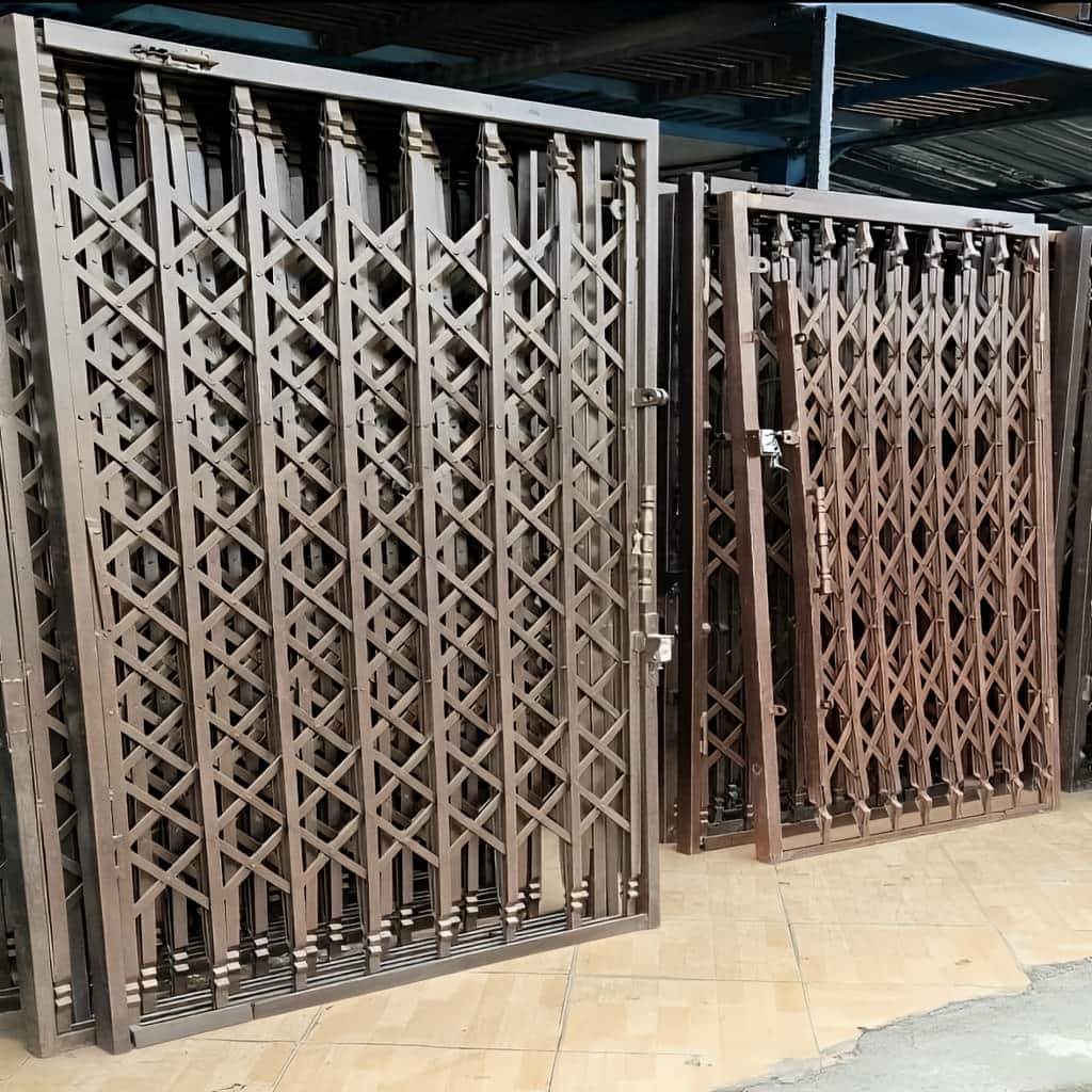 قیمت درب آکاردئونی چهار گل در عظیمیه کرج