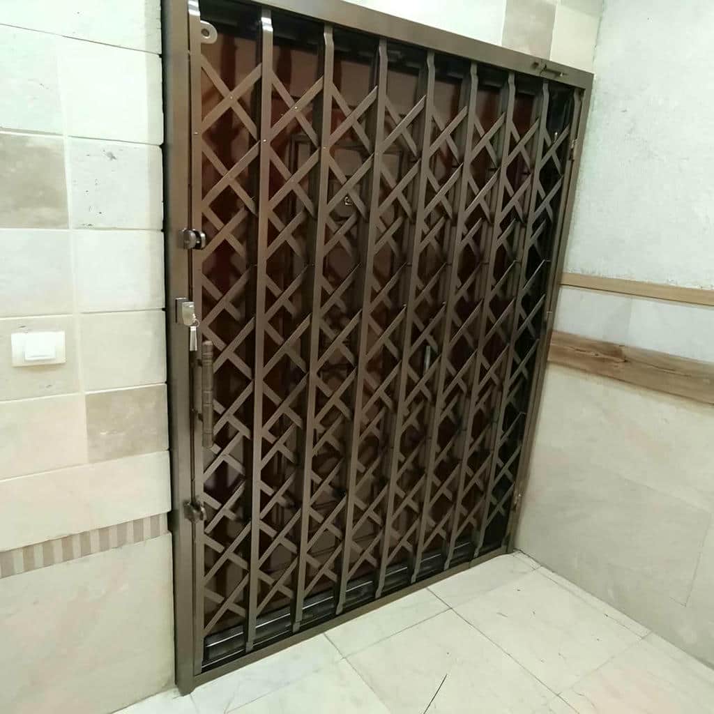 خرید درب آکاردئونی آپارتمان دوگل در گنبدکاووس