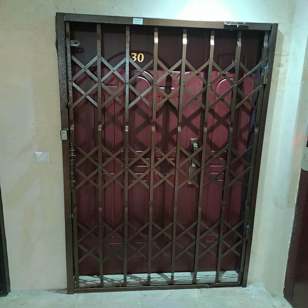 درب آکاردئونی در شهریار