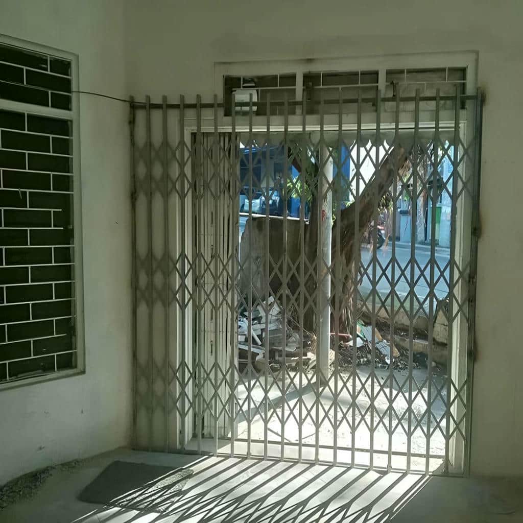 نصب درب آکاردئونی آپارتمان چهارگل در ساوه نصب درب آکاردئونی آپارتمان چهارگل در ساوه