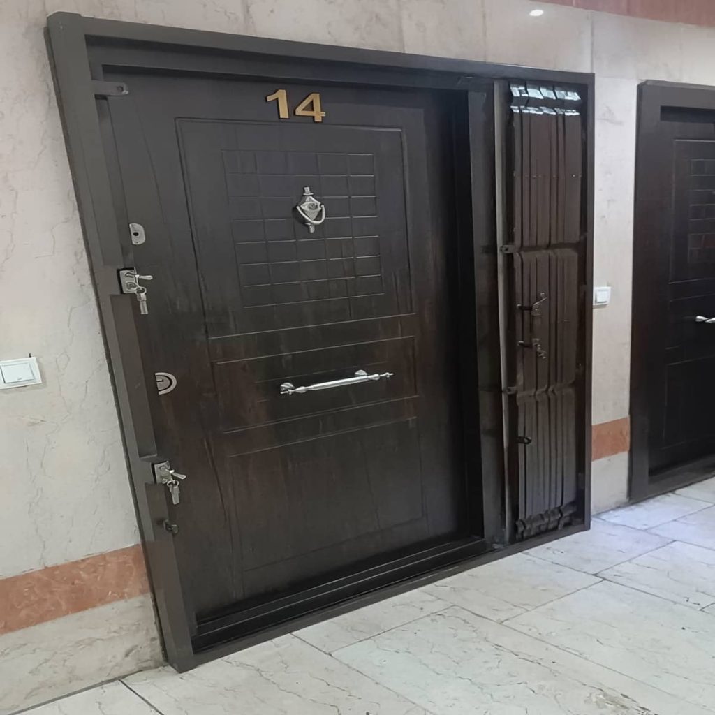 خرید درب آکاردئونی آپارتمان دوگل در نیشابور