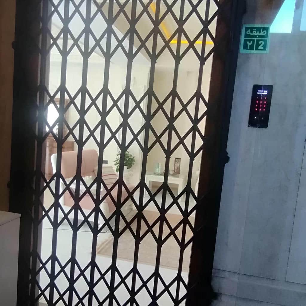 خرید درب آکاردئونی آپارتمان ضدسرقت در رفسنجان