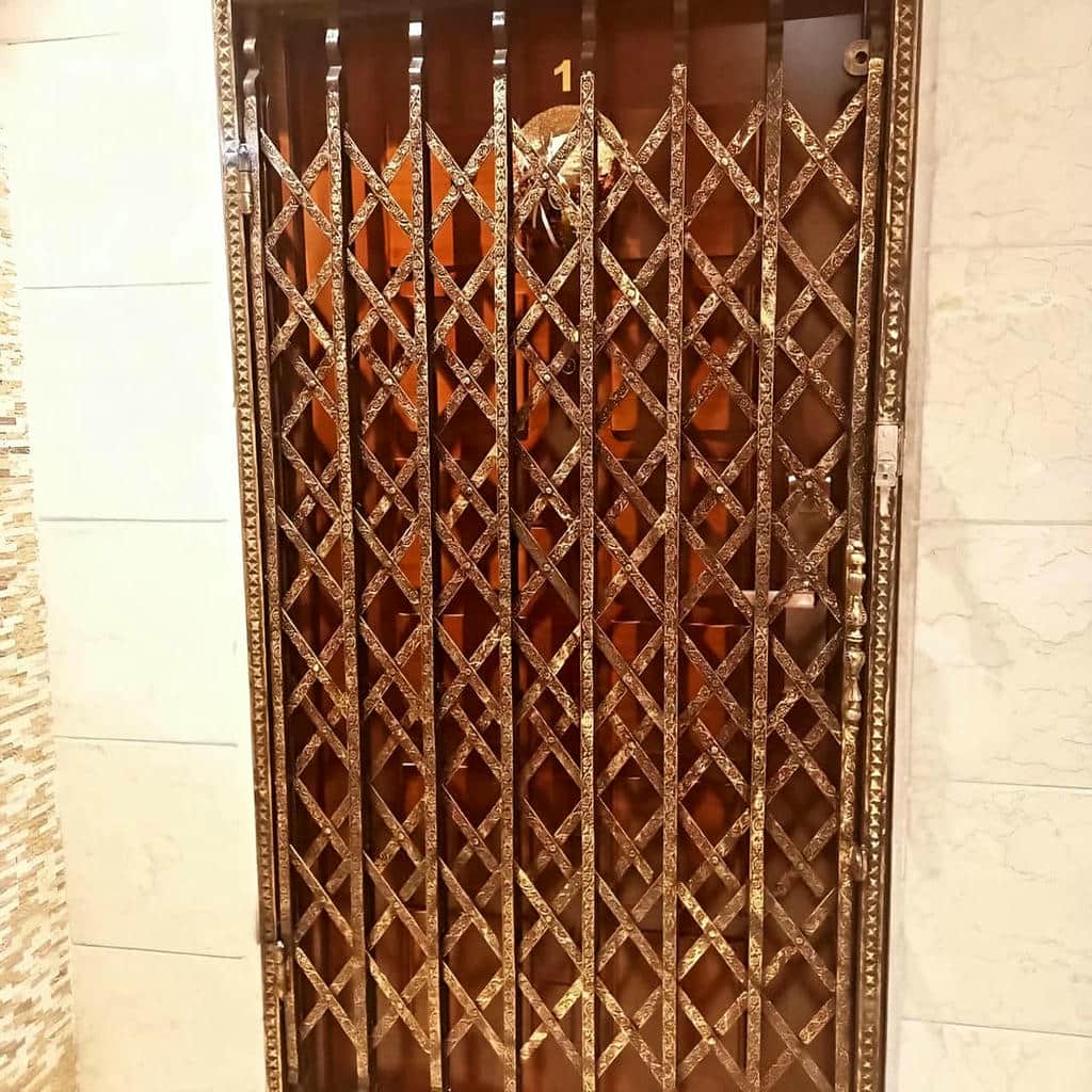 خرید درب آکاردئونی آپارتمان دوگل در کرمان