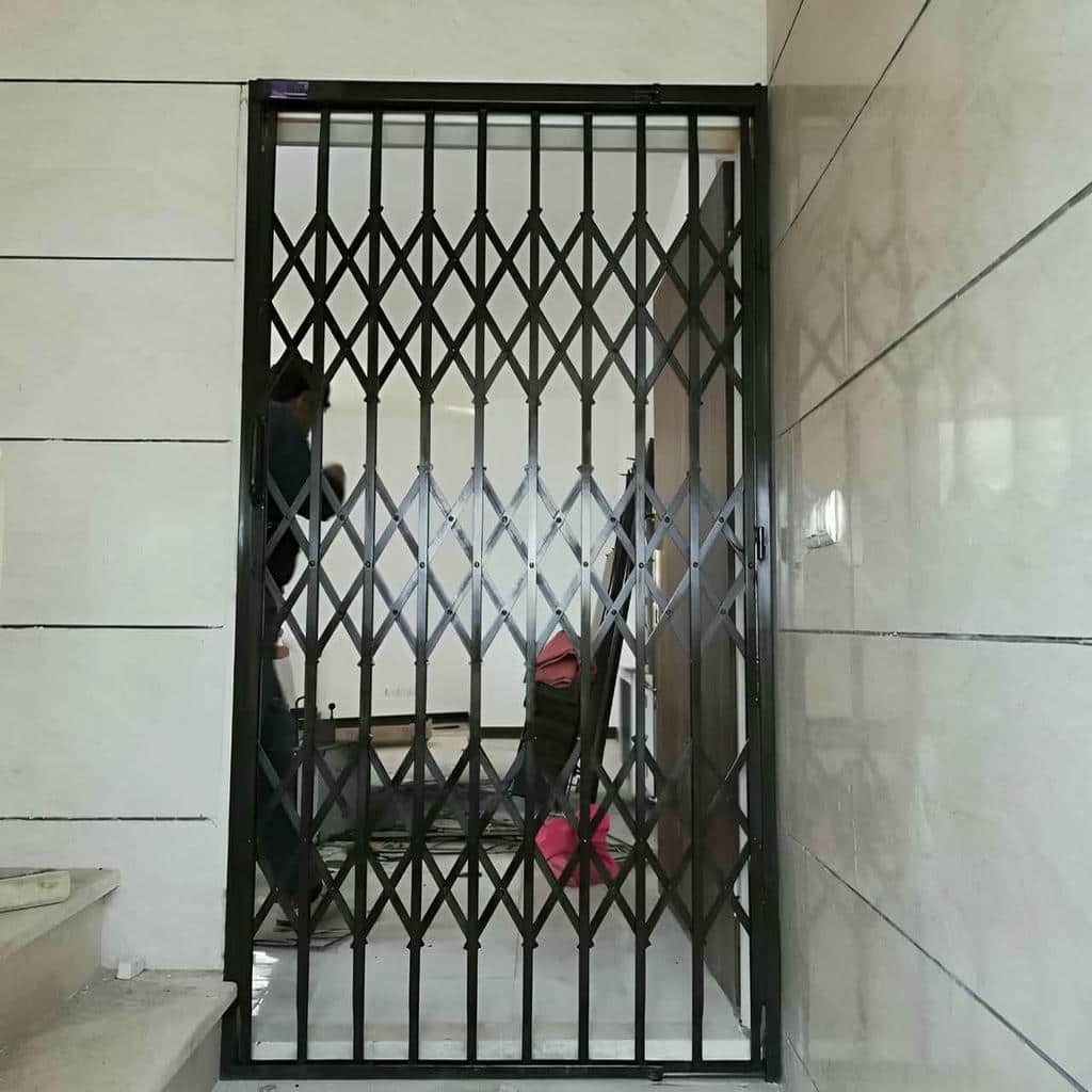 خرید درب آکاردئونی آپارتمان دوگل در چالوس