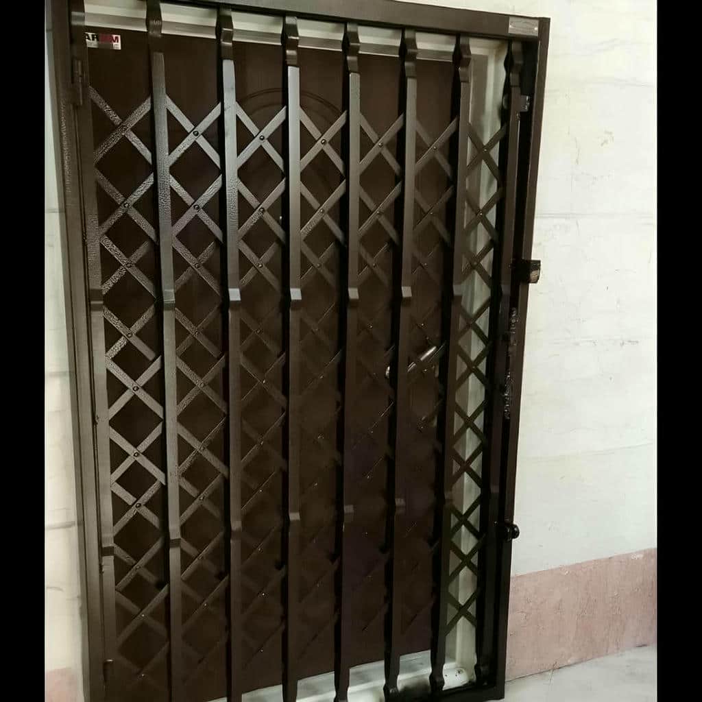 فروش درب آکاردئونی قفل کتابی در کمال شهر