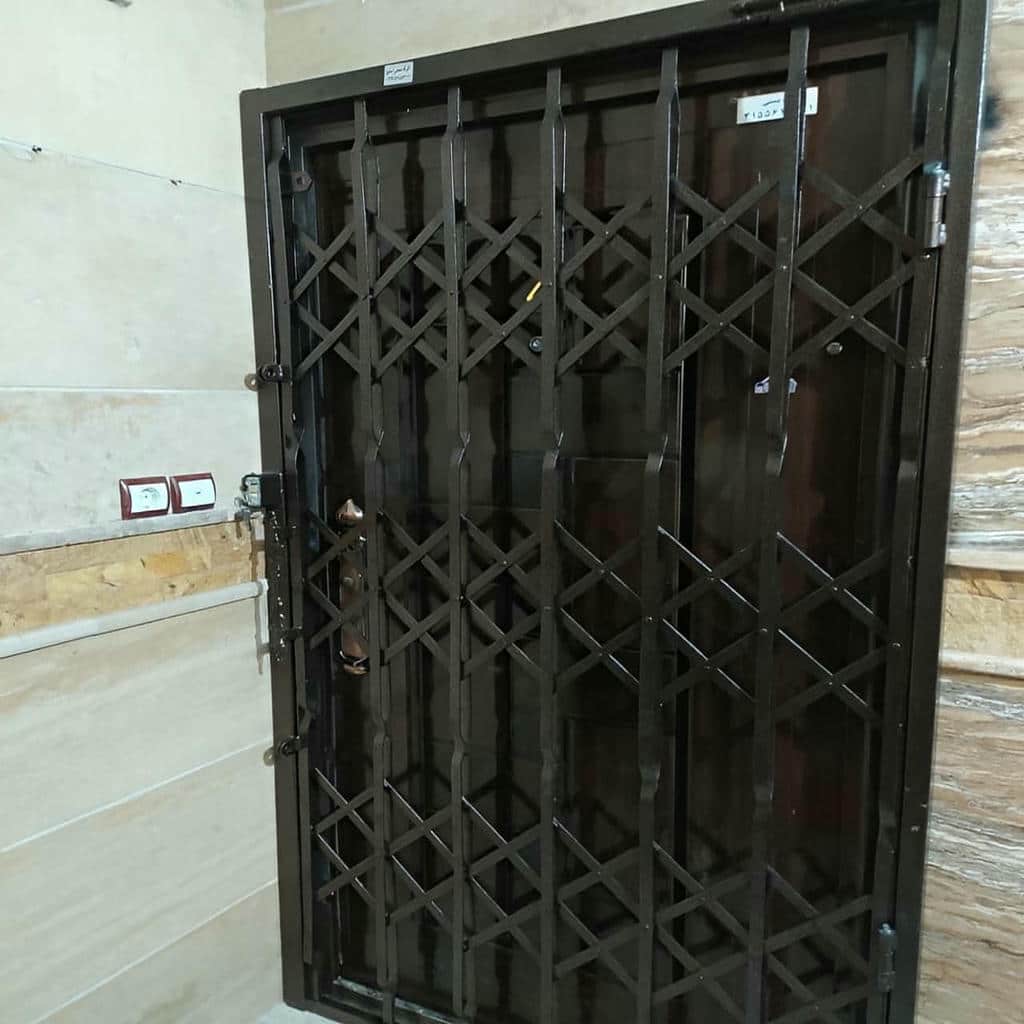خرید درب آکاردئونی چهارگل در بومهن