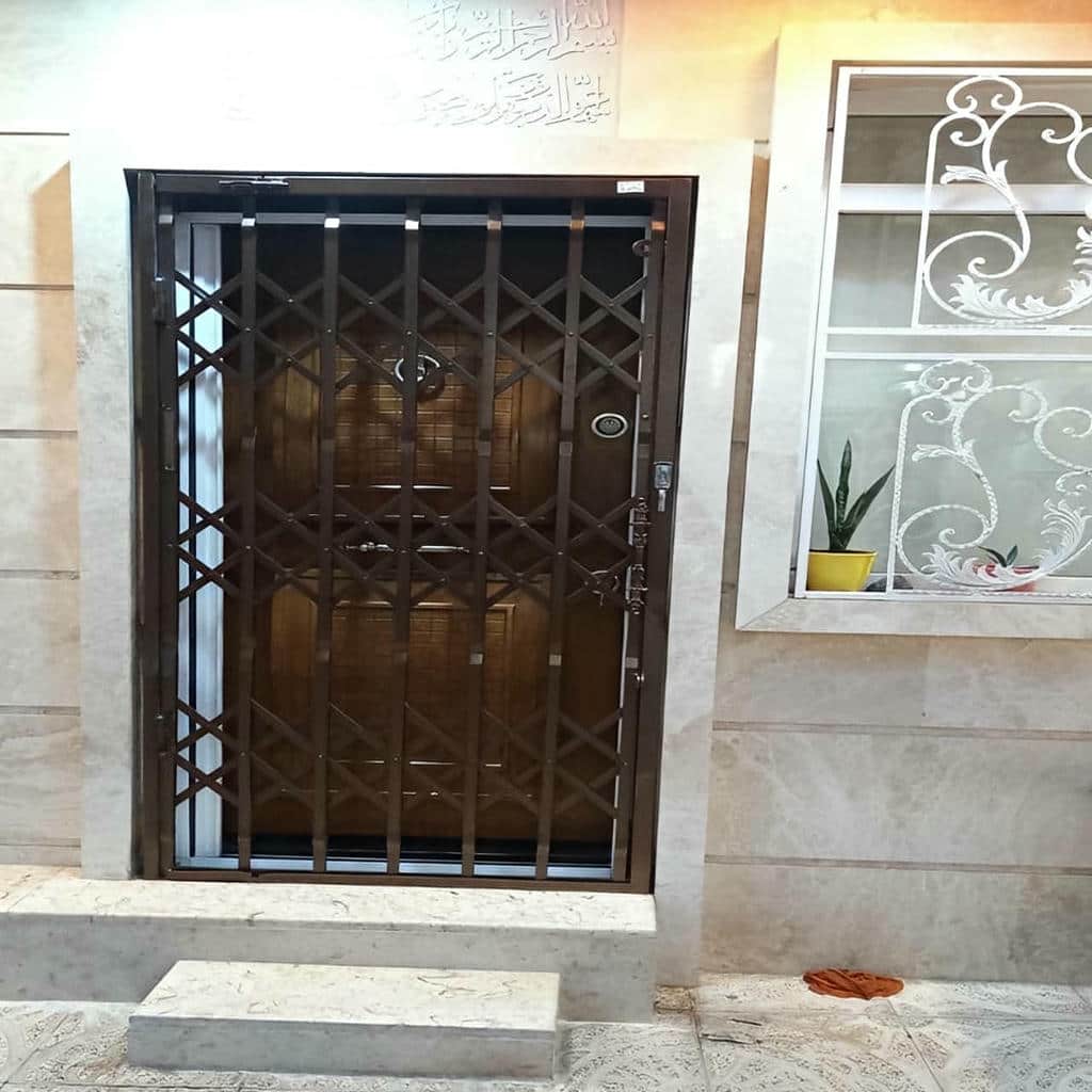 خرید درب آکاردئونی آپارتمان دوگل در اراک