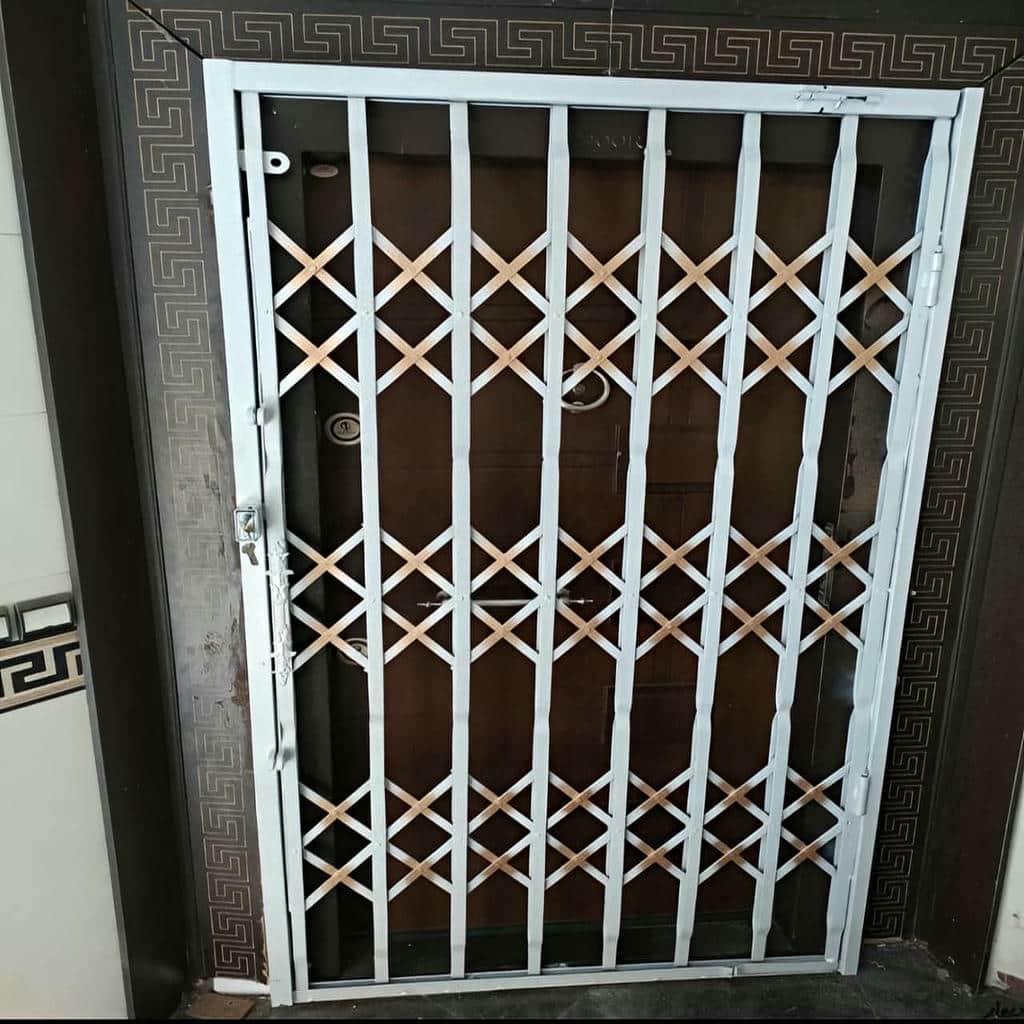 درب آکاردئونی در ملارد