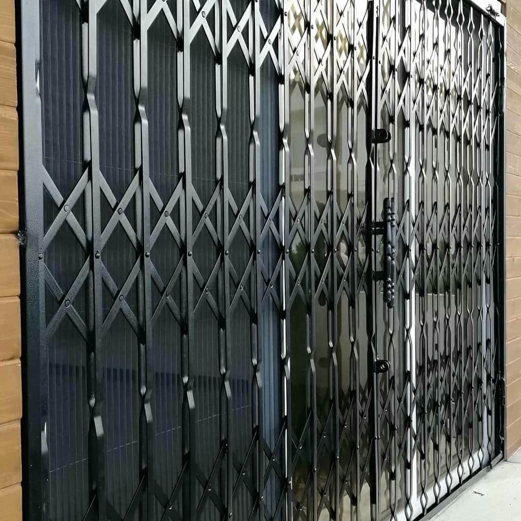 فروش درب آکاردئونی قفل کتابی در بندر چابهار