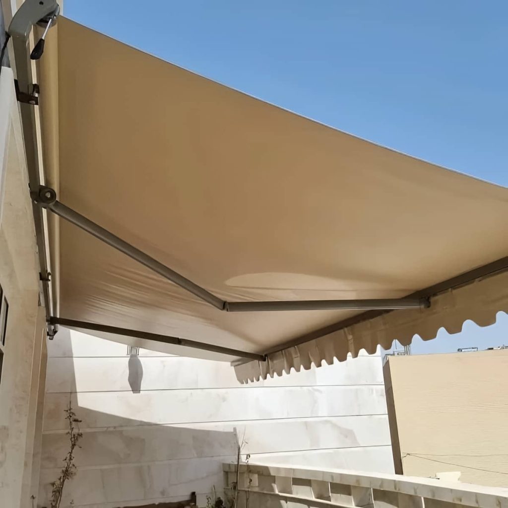 نصب سایبان اتوماتیک ریموت دار در بندر چابهار نصب سایبان اتوماتیک ریموت دار در بندر چابهار