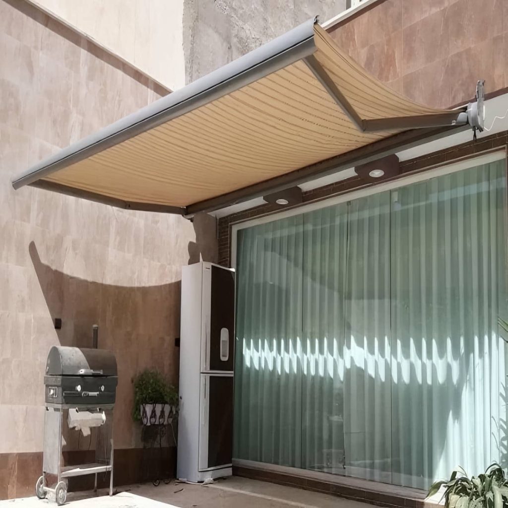 قیمت سایبان برقی ضدآب اتوماتیک در باغ عباس‌آباد