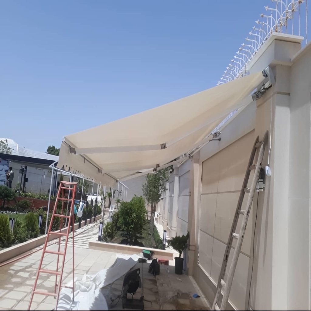 نصب سایبان برقی ضدآب ریموت‌دار در فردیس کرج