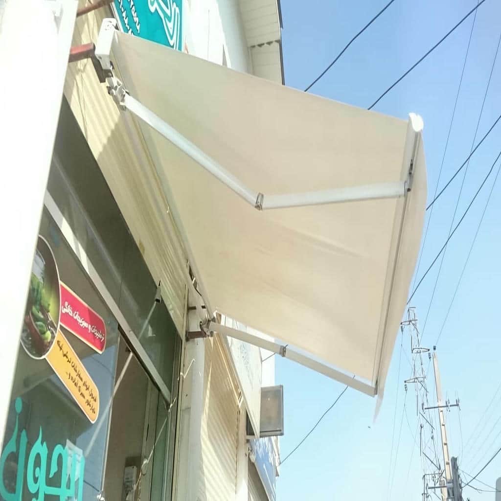 نصب سایبان برقی ضد آب استاندارد در سمنان نصب سایبان برقی ضد آب استاندارد در سمنان