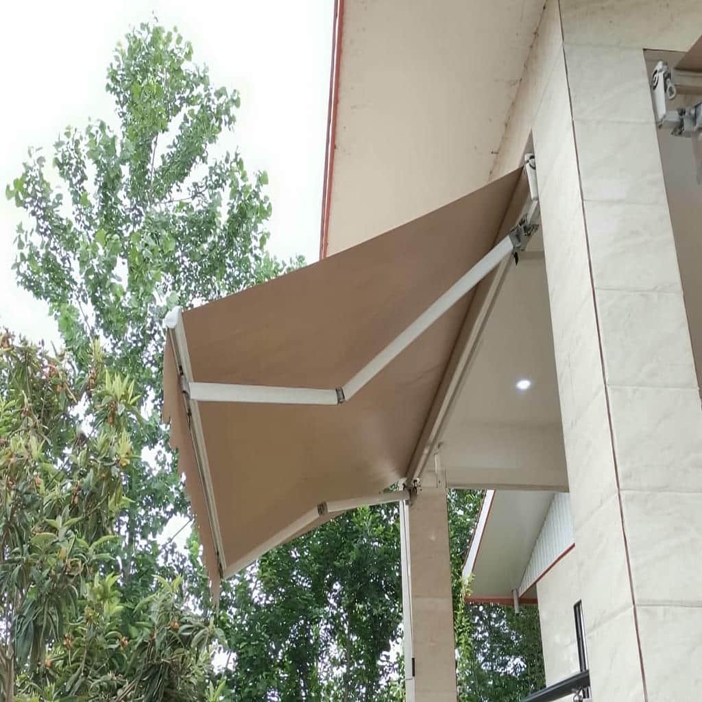 سایبان برقی ضد آب در سمنان