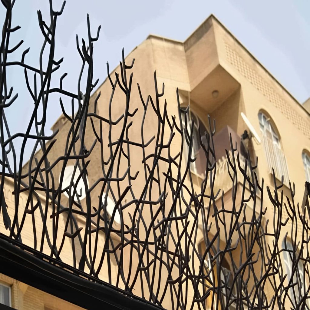 خرید حفاظ شاخ گوزنی نمای مدرن در گرگان