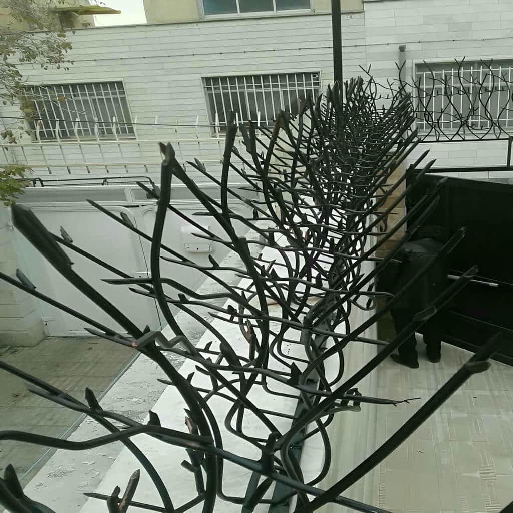 نصب حفاظ شاخ گوزنی حفاظ دیوار ساختمان در چالوس نصب حفاظ شاخ گوزنی حفاظ دیوار ساختمان در چالوس