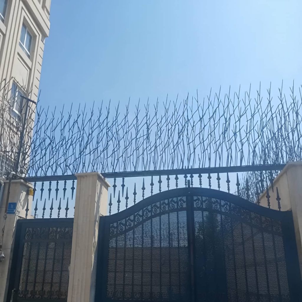 فروش حفاظ شاخ گوزنی تراکم شاخه‌ها در مریوان
