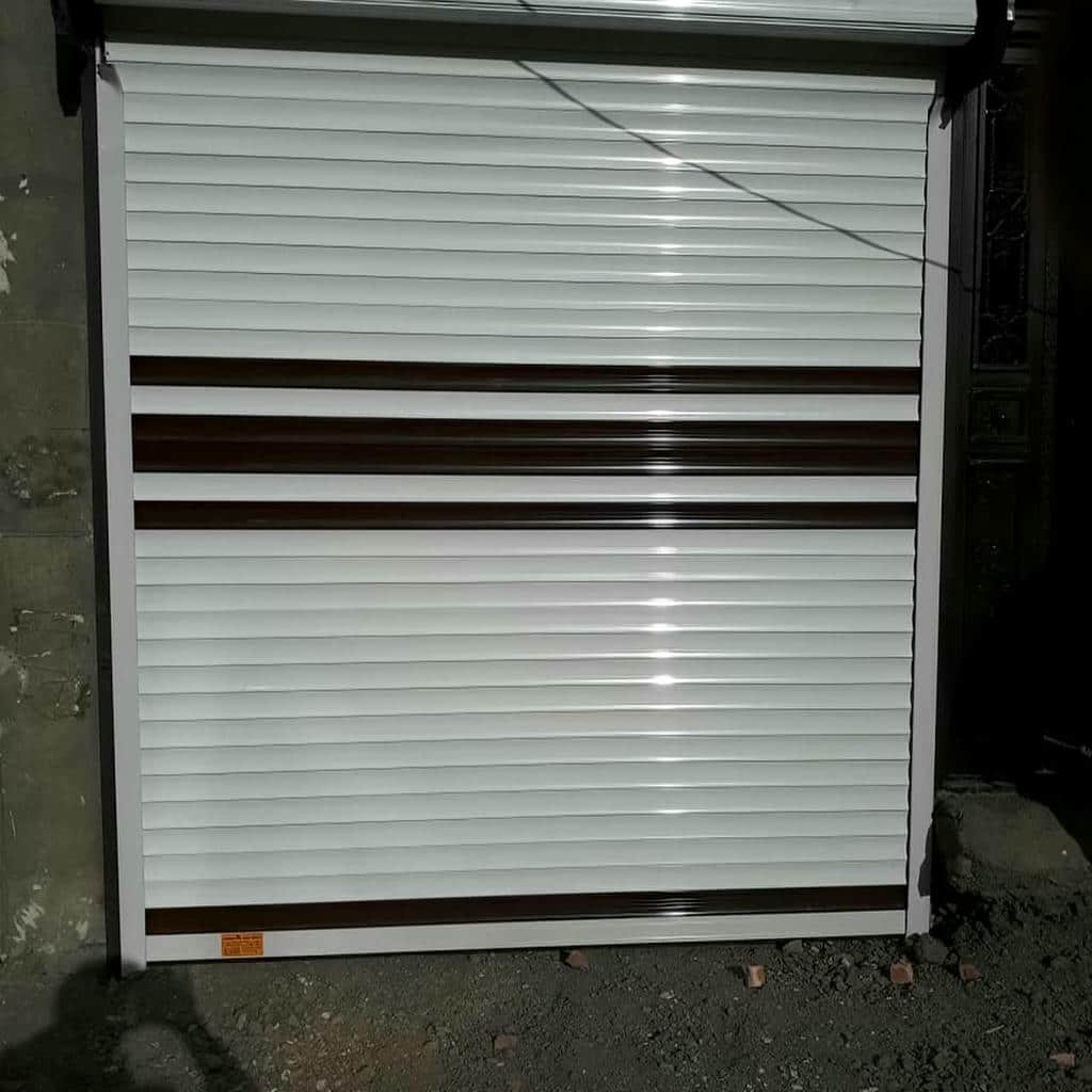کرکره برقی در آبسرد