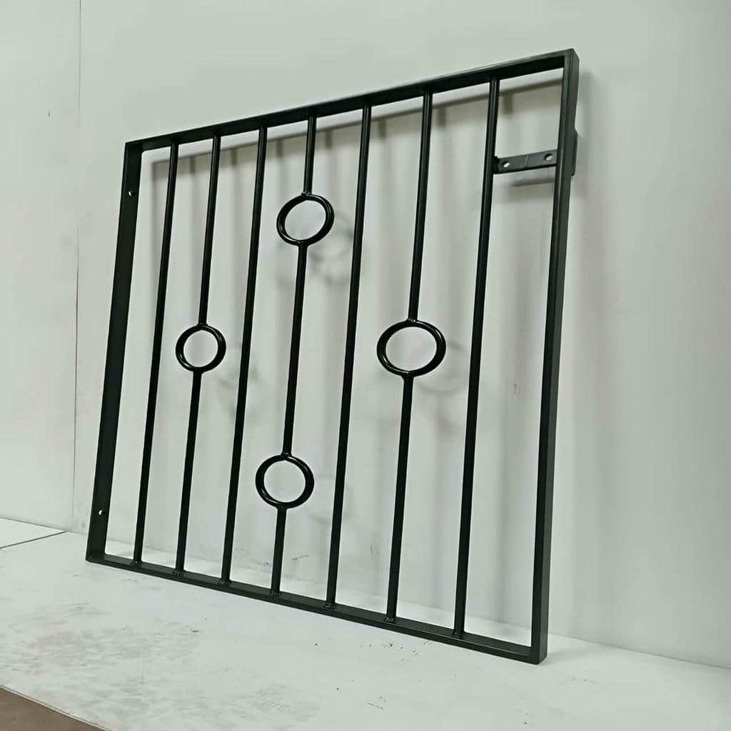 حفاظ پنجره فرفورژه در بوشهر