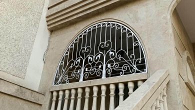 حفاظ پنجره فرفورژه در باغ عباس‌آباد