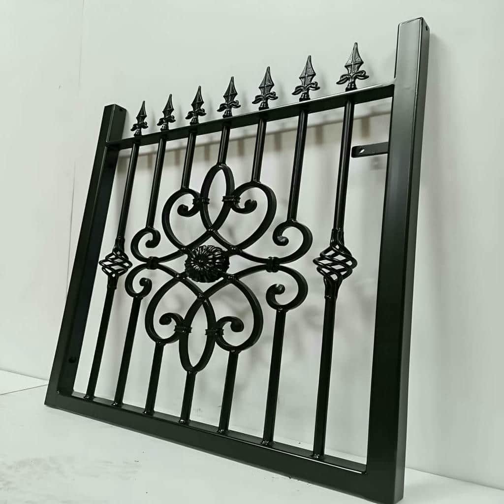 فروش حفاظ پنجره فرفورژه ثابت در بندر انزلی