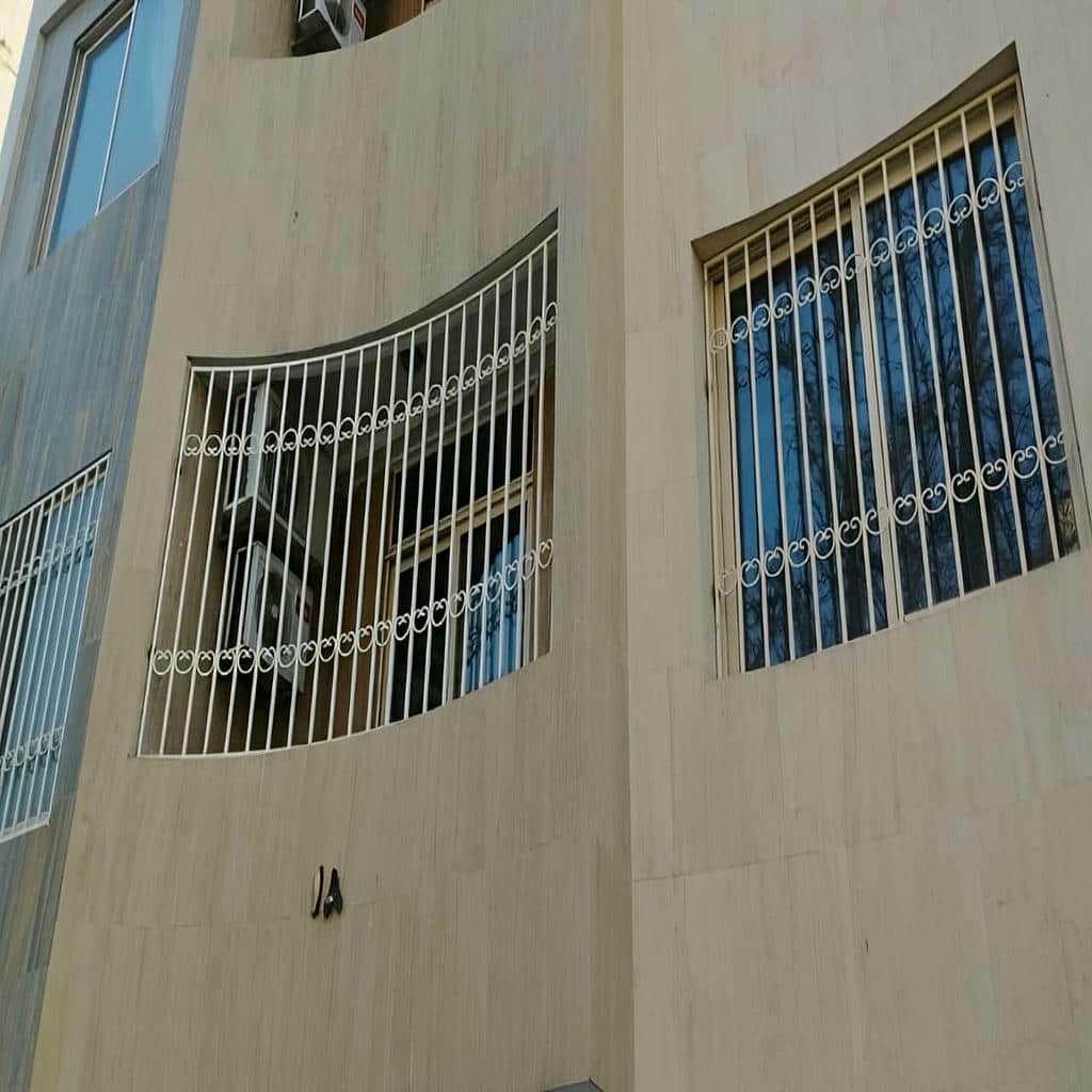 خرید حفاظ پنجره فرفورژه ساده در سمنان خرید حفاظ پنجره فرفورژه ساده در سمنان