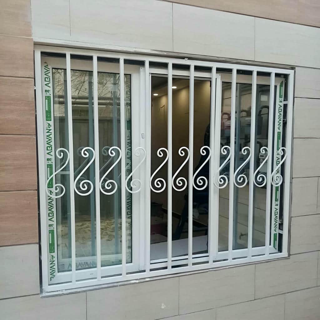 کارخانه حفاظ پنجره فرفورژه سفارشی در رامسر کارخانه حفاظ پنجره فرفورژه سفارشی در رامسر