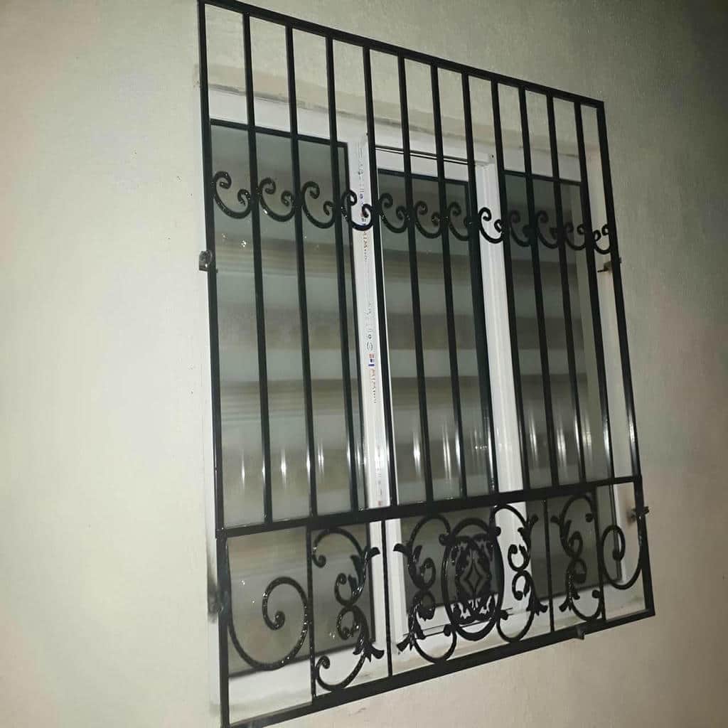 خرید حفاظ پنجره فرفورژه مدرن در پردیس