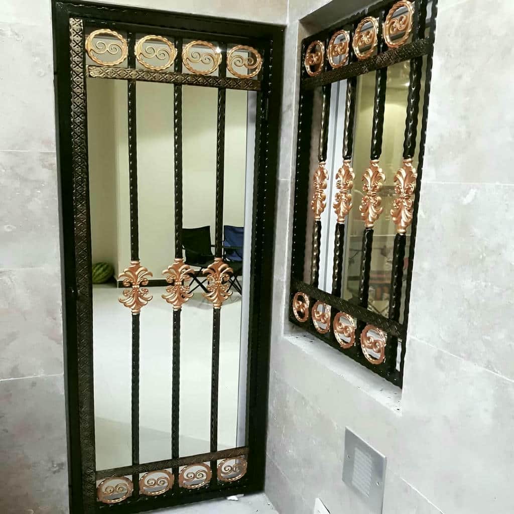 حفاظ پنجره فرفورژه در استان گلستان