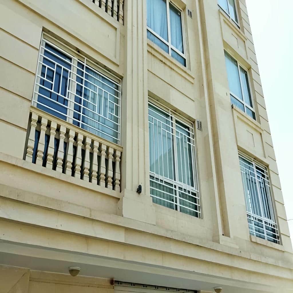 قیمت حفاظ پنجره فرفورژه لوکس در کیش