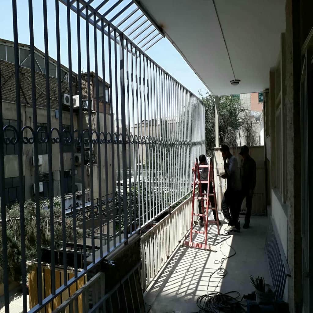 فروش حفاظ پنجره فرفورژه ثابت در کرمان