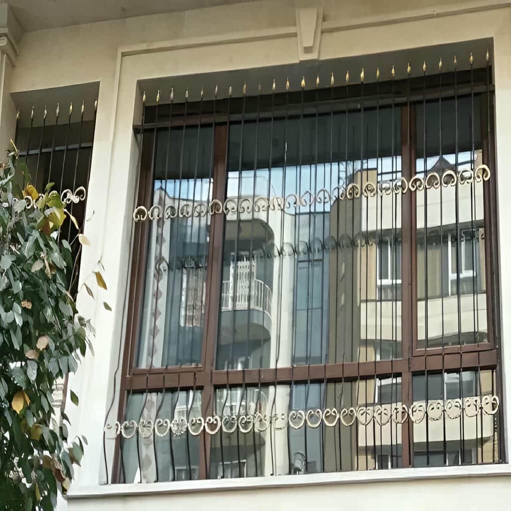 خرید حفاظ پنجره فرفورژه ساده در کرمانشاه خرید حفاظ پنجره فرفورژه ساده در کرمانشاه
