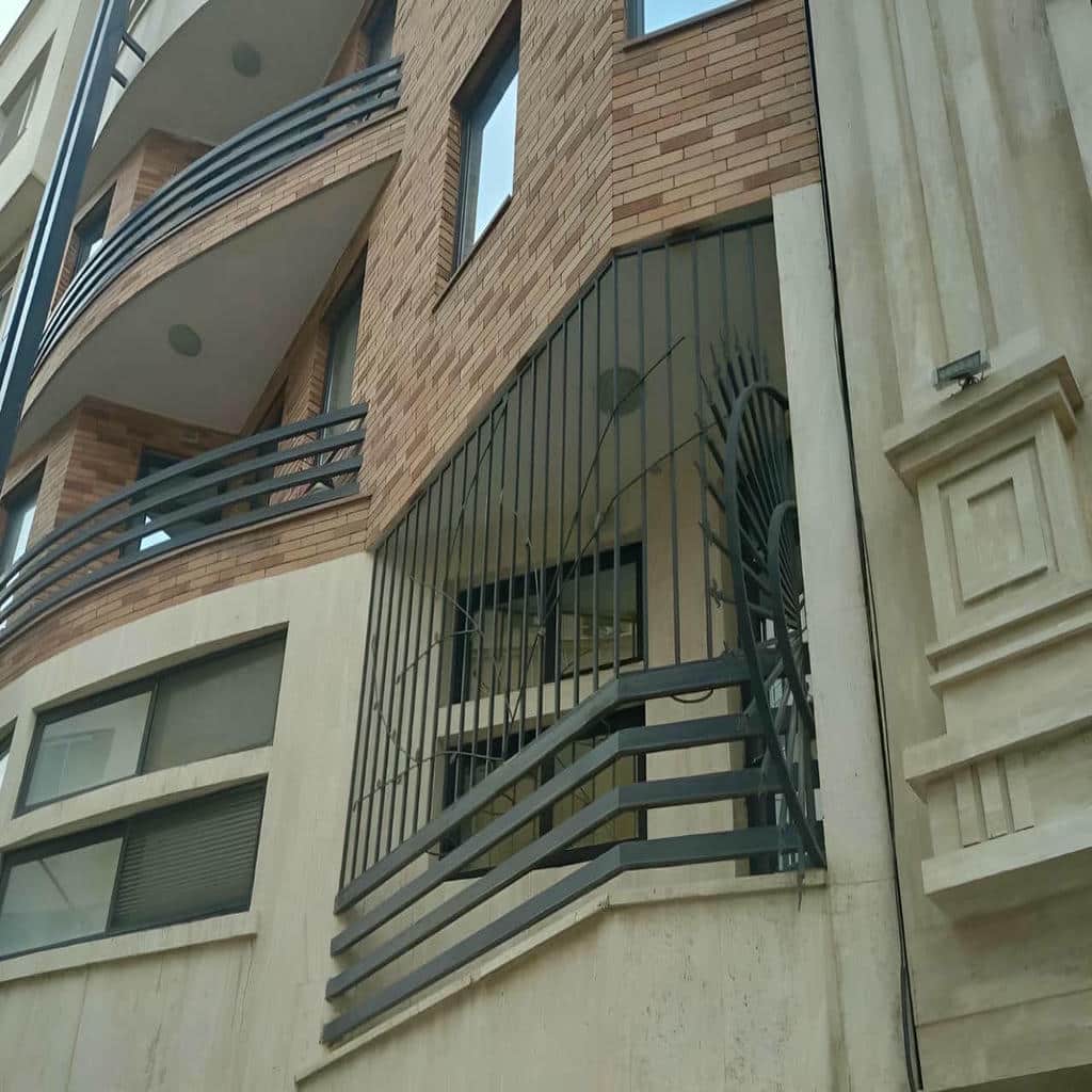 خرید حفاظ پنجره فرفورژه ساده در مهرشهر کرج خرید حفاظ پنجره فرفورژه ساده در مهرشهر کرج