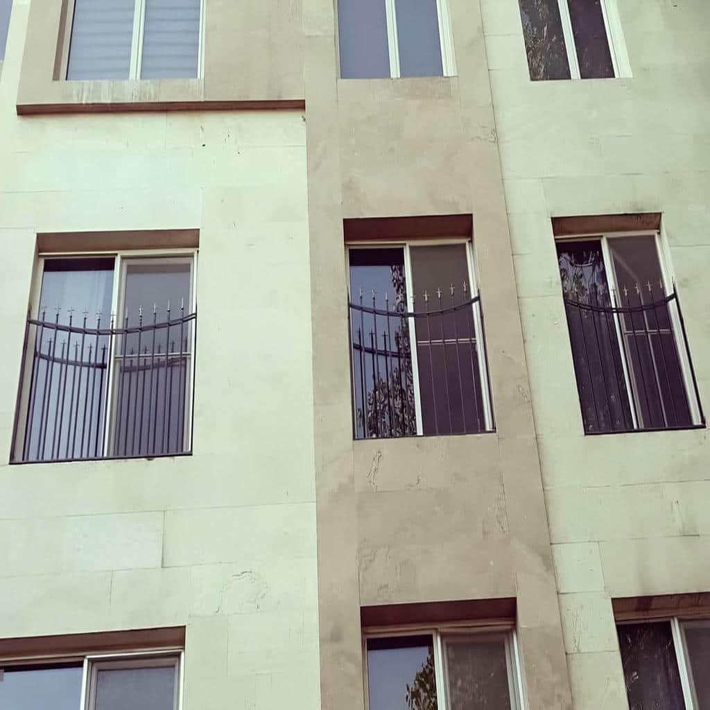 خرید حفاظ پنجره فرفورژه ضدزنگ در قم