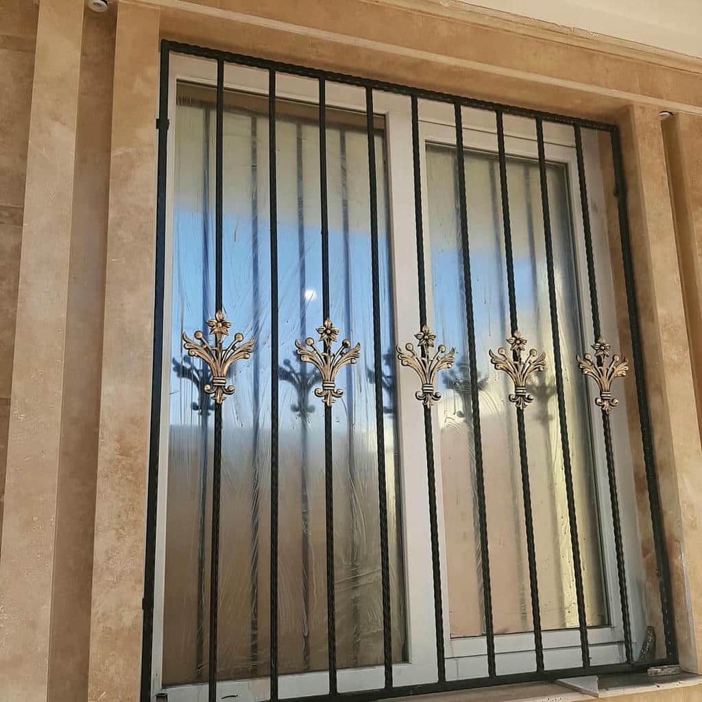 قیمت حفاظ پنجره فرفورژه لوکس در باغ عباس‌آباد