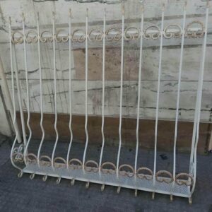 حفاظ پنجره فرفورژه در شهریار
