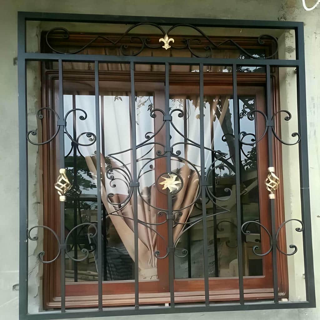 حفاظ پنجره فرفورژه در شیراز