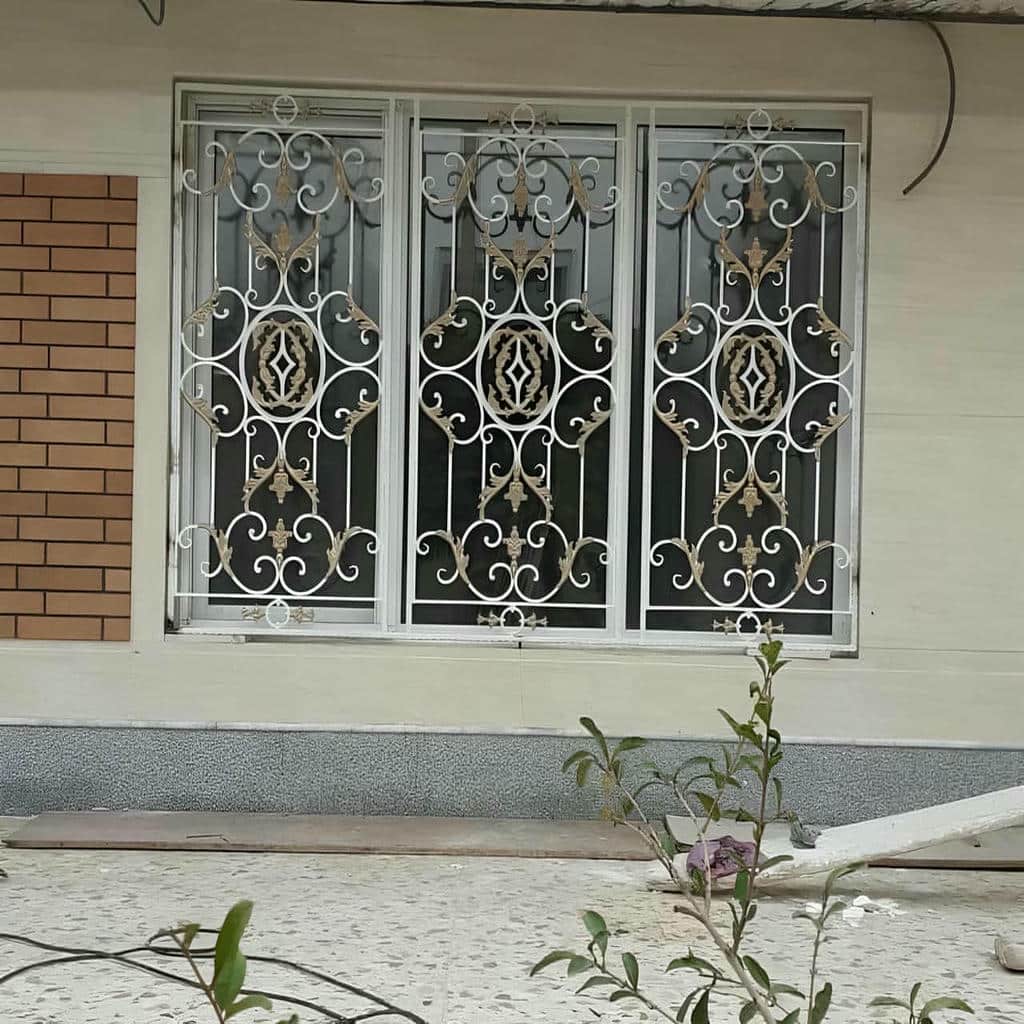 قیمت حفاظ پنجره فرفورژه بازشو در تبریز