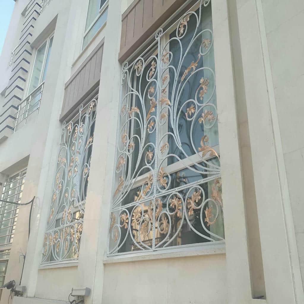 قیمت حفاظ پنجره فرفورژه بازشو در استان خوزستان