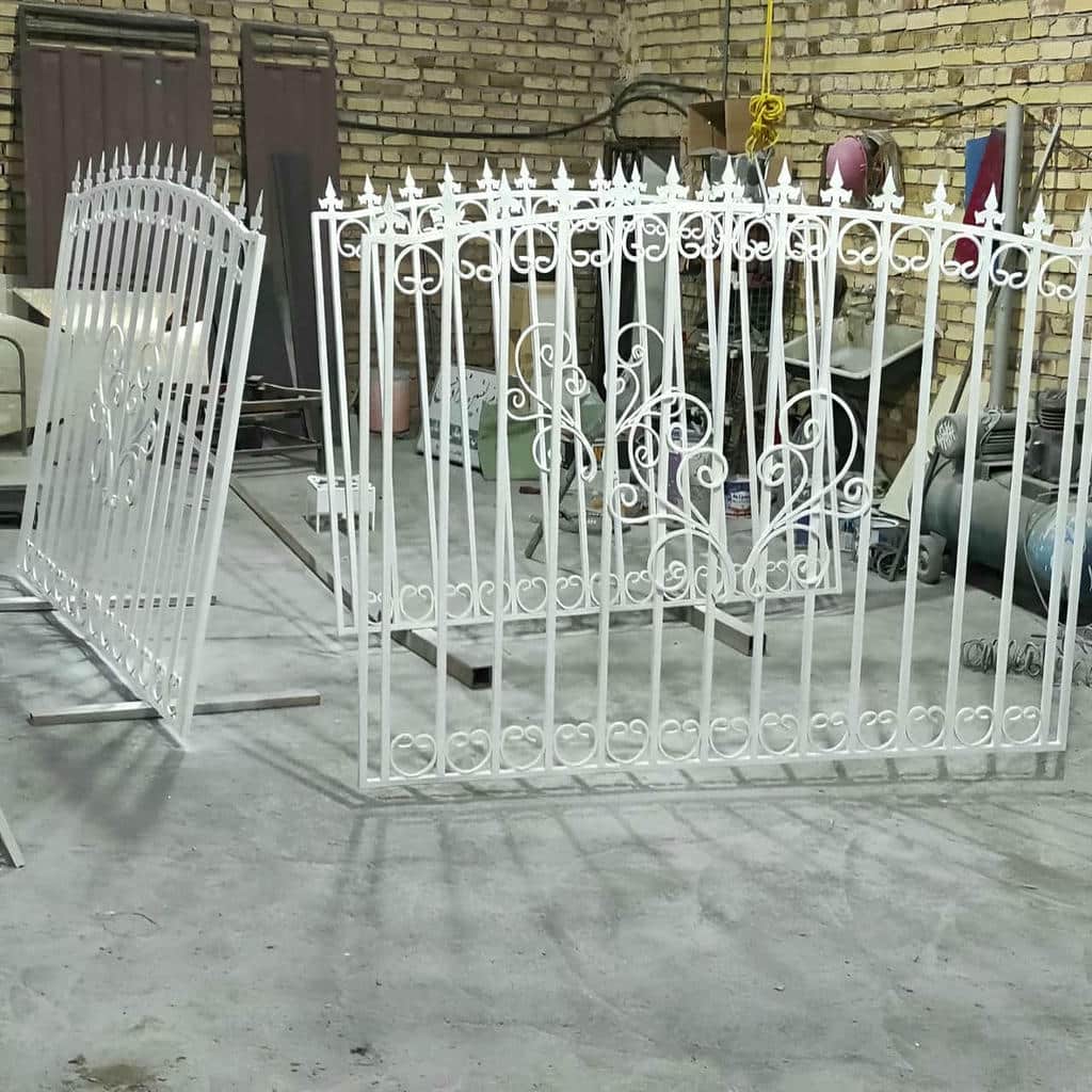 خرید حفاظ پنجره فرفورژه ساده در قزوین خرید حفاظ پنجره فرفورژه ساده در قزوین
