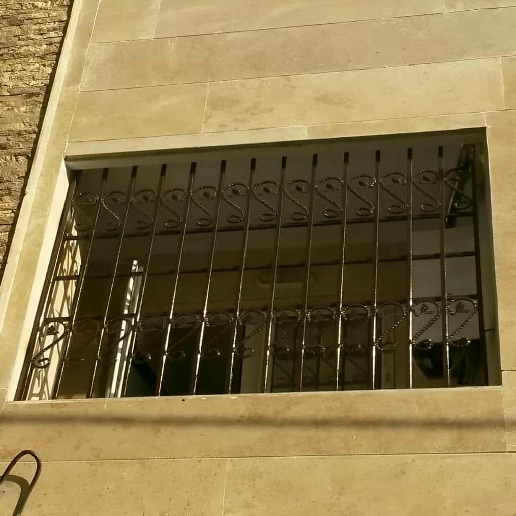 خرید حفاظ پنجره فرفورژه مدرن در اشتهارد خرید حفاظ پنجره فرفورژه مدرن در اشتهارد