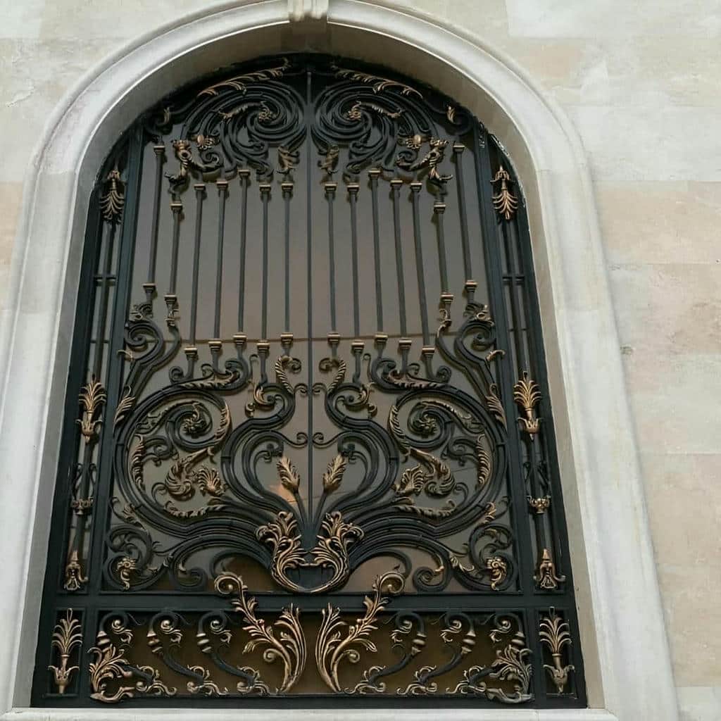 قیمت حفاظ پنجره فرفورژه کلاسیک در پرند