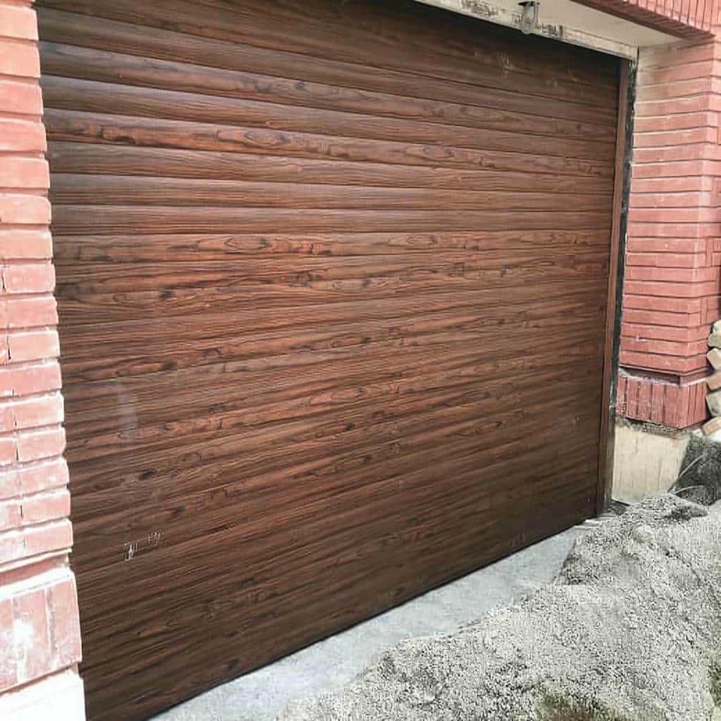 نصب کرکره برقی پارکینگ در رشت نصب کرکره برقی پارکینگ در رشت