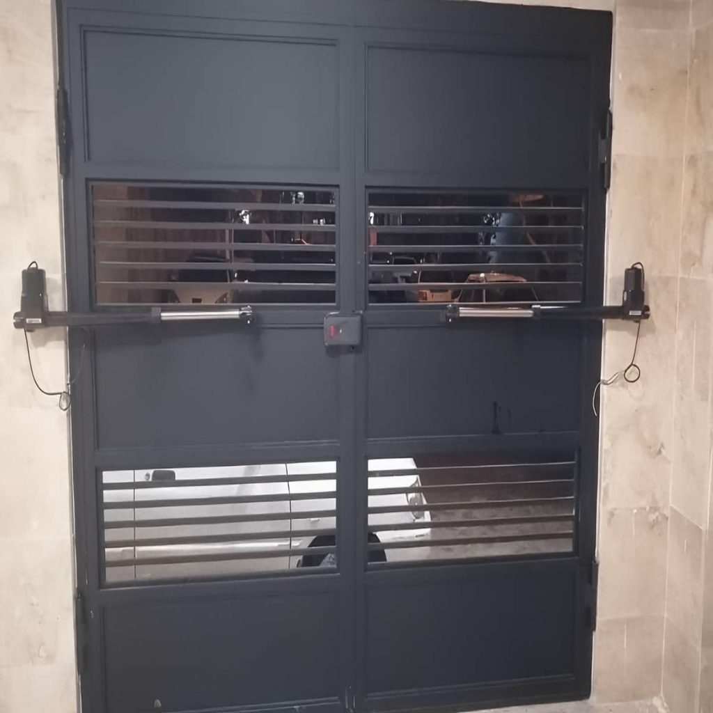 جک درب پارکینگ اتوماتیک در بندرعباس