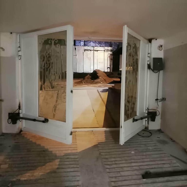 جک درب پارکینگ اتوماتیک در عظیمیه کرج جک درب پارکینگ اتوماتیک در عظیمیه کرج