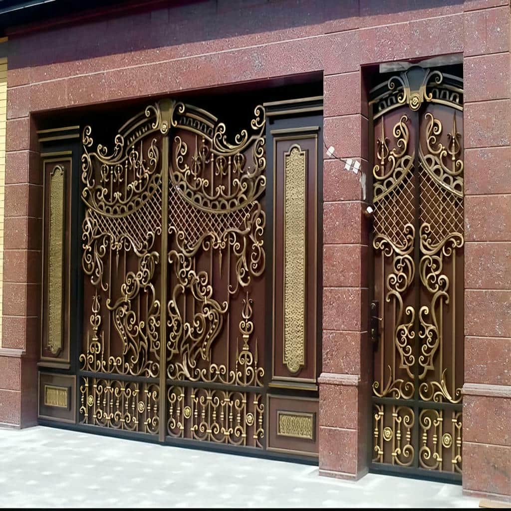 فروش درب حیاط ویلا کلاسیک در کردان