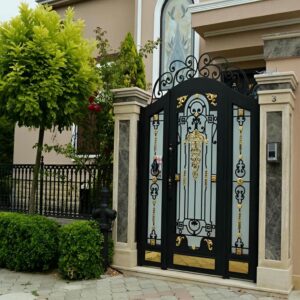 درب حیاط ویلا در بابل