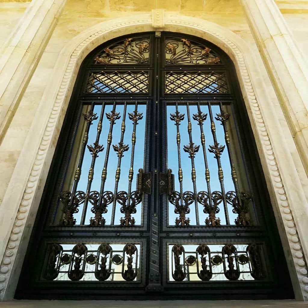 فروش درب حیاط ویلا فلزی ساده در سقز
