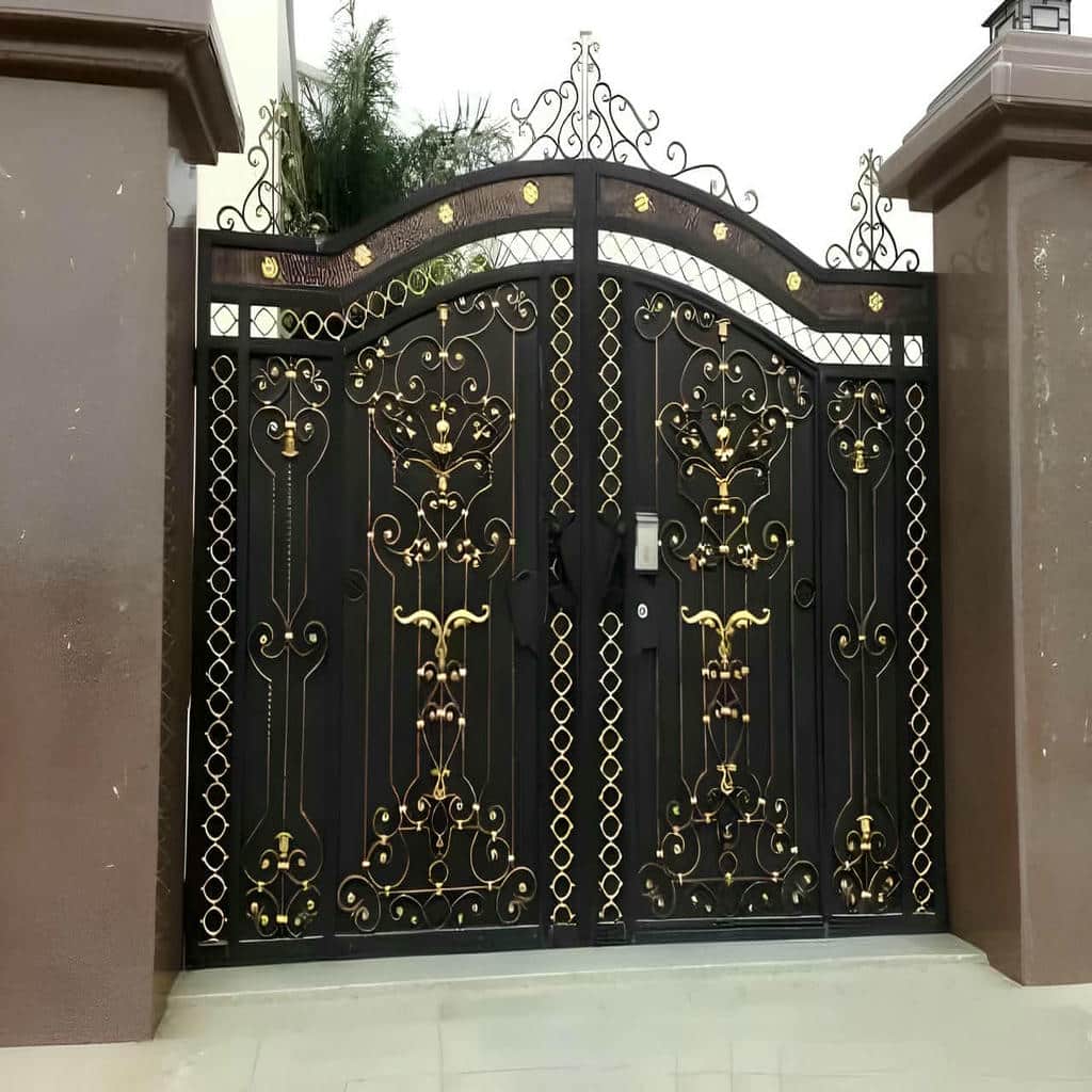 درب حیاط ویلا در ملارد